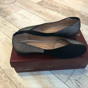 Beautifeel Amada Flats Size 41 Black & Silver
